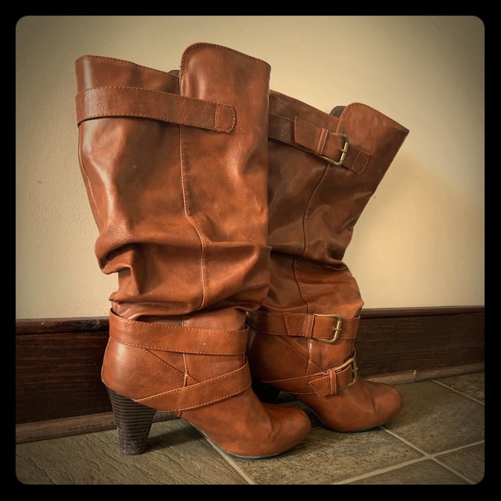 Mid Calf boot with small heel